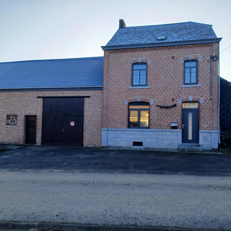 Gite Au Cortil Chevetogne Exterior photo